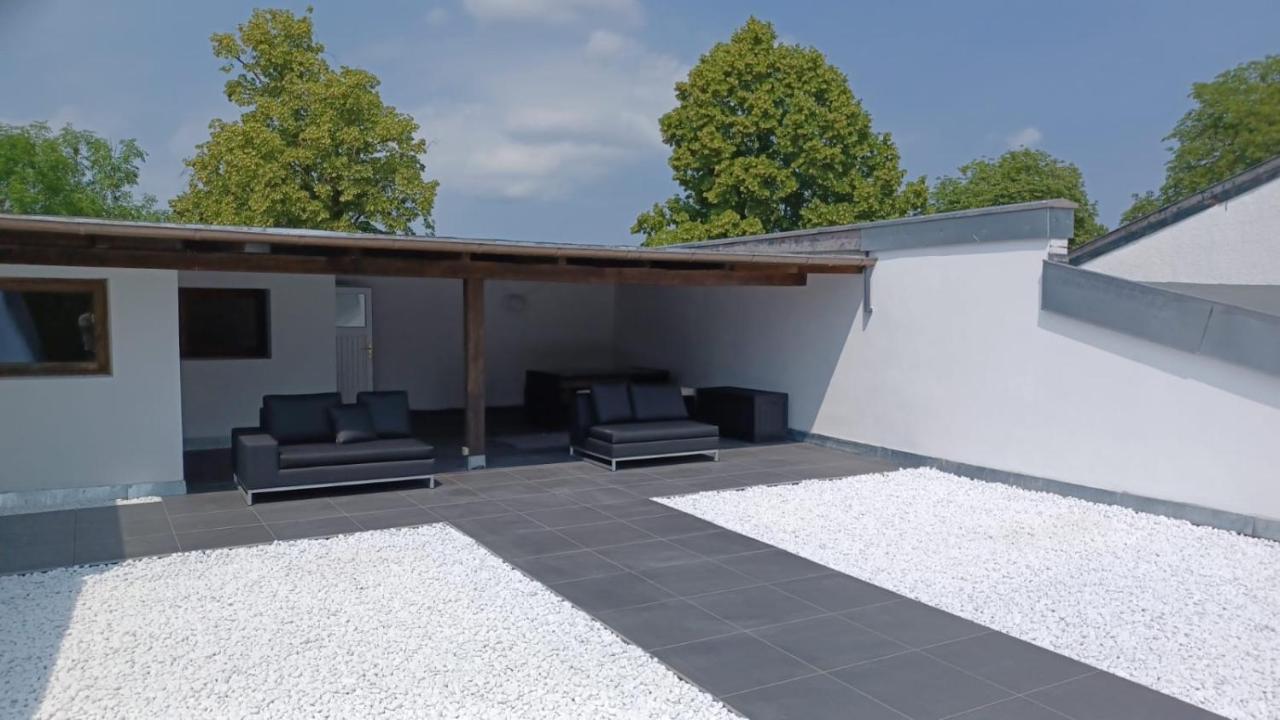 Ferienwohnung Mit Kamin Und Traumhafter Dachterrasse Mit Weitblick In Die Natur Neu Gaarz Extérieur photo